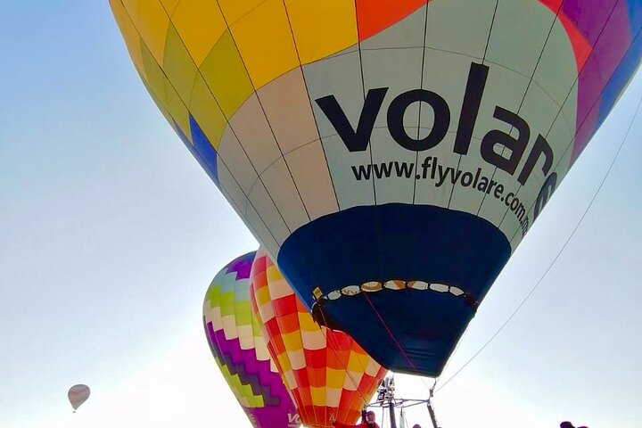 Teotihuacan Hot Air Balloon Flight from Mexico City / Volare