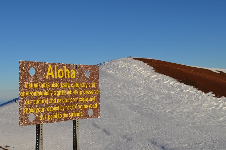 Big Island: Mauna Kea Summit Tour with Free Night Star Photo
