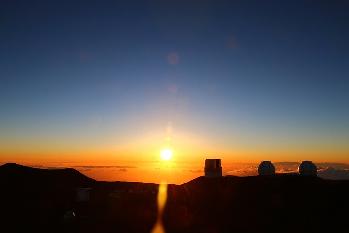 Big Island: Mauna Kea Summit Tour with Free Night Star Photo