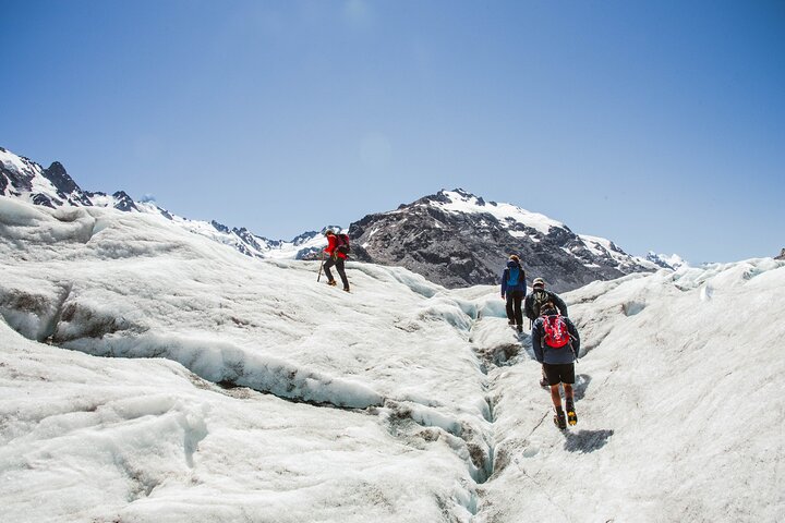 Mount Cook: 3-Hour Tasman Glacier Heli-Hike
