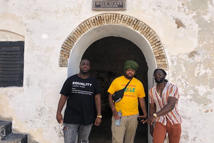 Accra To Cape Coast And Elmina Day Tour