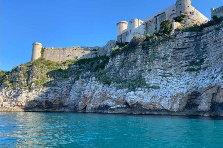 Ulysses Coast Boat Tours