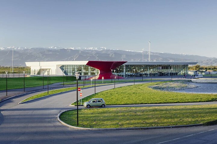 Mestia-Kutaisi Airport Transfer