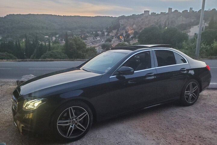 Marseille Provence Airport transfer ↔ Aix-En-Provence