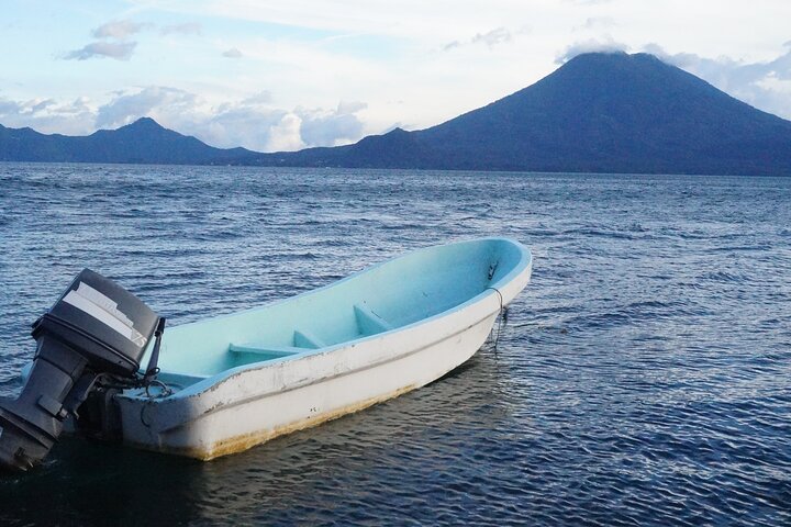 Shared shuttle - From Panajachel to Guatemala City (airport)