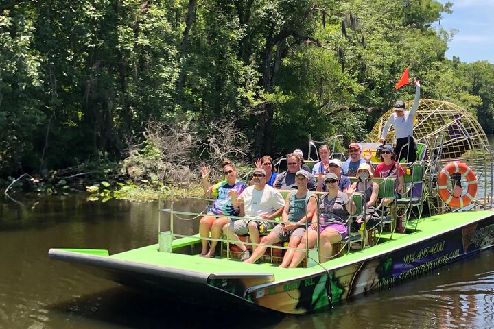 Airboat Adventure in Saint Augustine with a Guide
