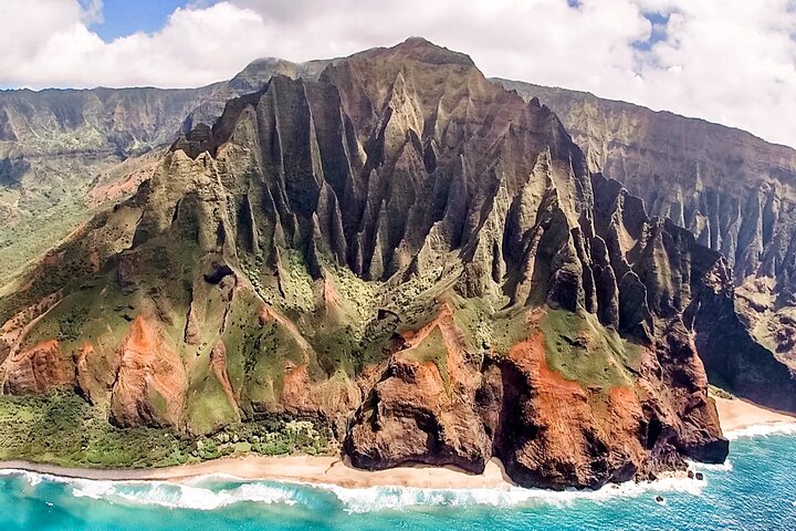Kauai Private Doors Off Helicopter Tour: Ultimate Waterfalls