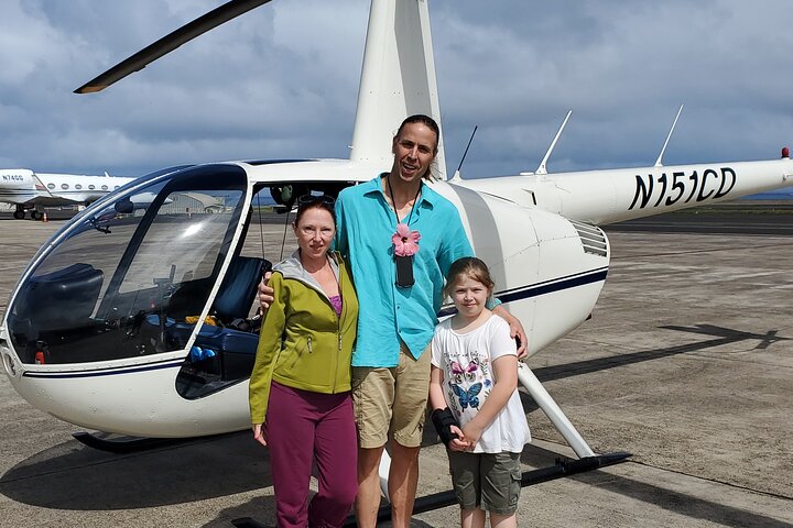 Kauai Private Doors Off Helicopter Tour: Ultimate Waterfalls