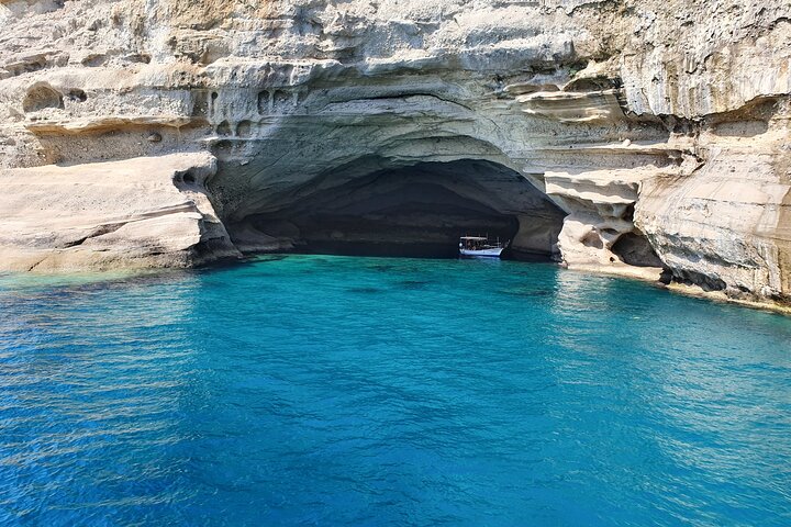 Belek: Falez Cliffs & Waterfalls Boat Trip with Lunch