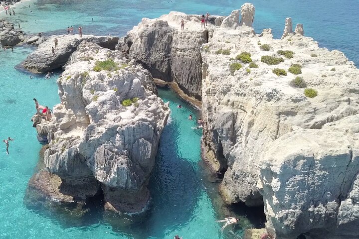 Tropea to Capo Vaticano, the Best Boat Tour. Max 8-12 Passengers