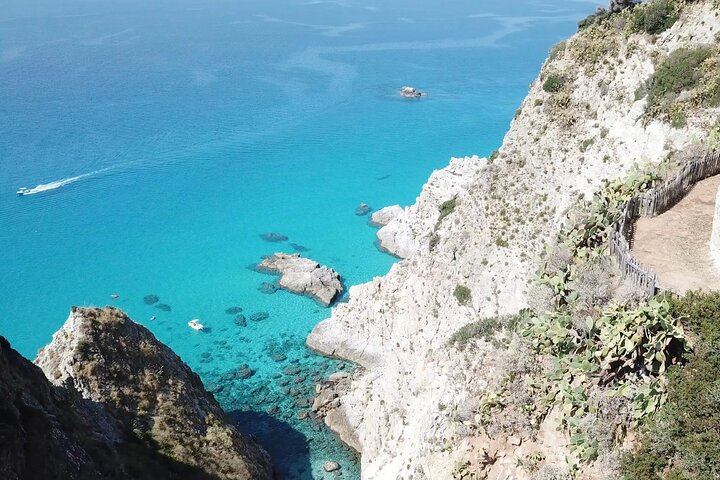 Tropea to Capo Vaticano, the Best Boat Tour. Max 8-12 Passengers
