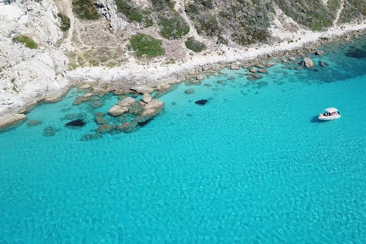 Tropea to Capo Vaticano, the Best Boat Tour. Max 8-12 Passengers