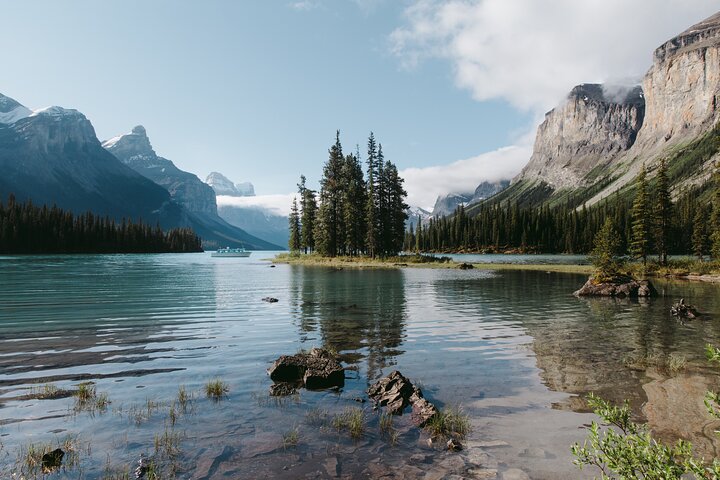 Maligne Lake Cruise