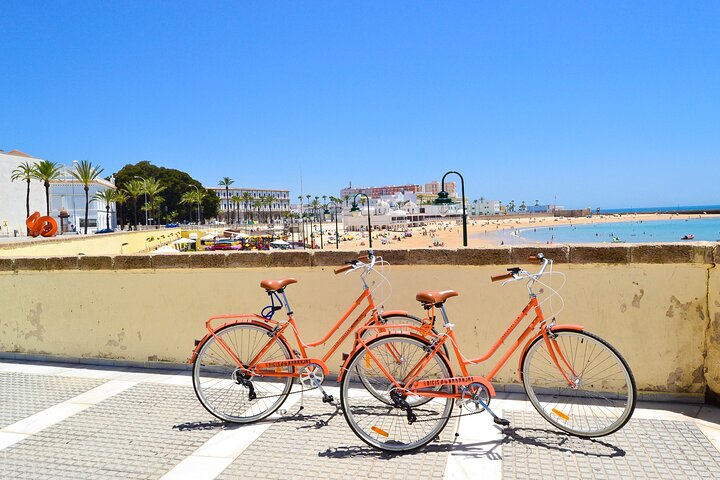 Cadiz Small Group Bike Tour