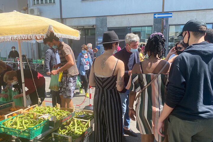 Food and wine tour of Pescara Vecchia on foot