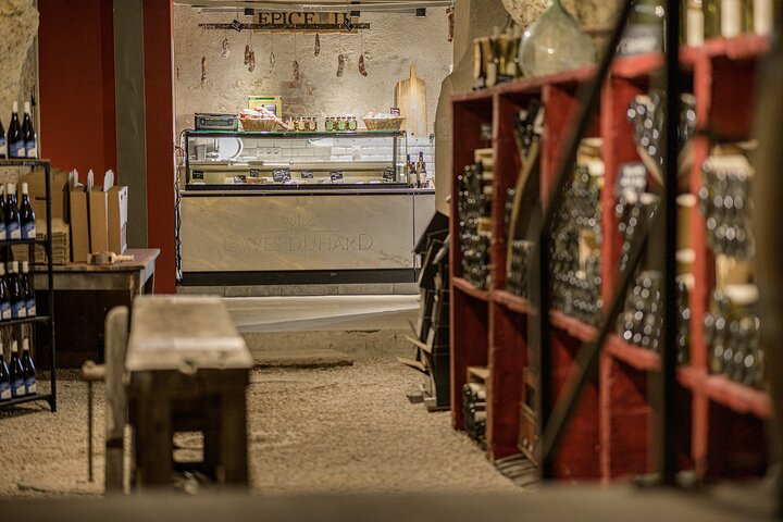 "AMBACIA CELLARS", Tour and Wine Tasting in Amboise, Loire Valley