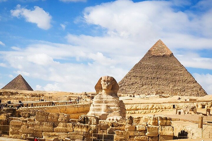 Pyramids and Lunch Cruise Day Tour from Port Sokhna