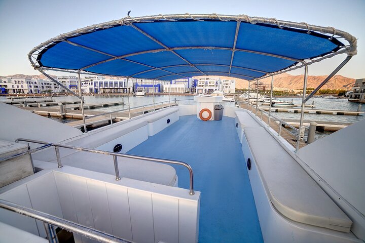 Glass-Bottom Boat 2-hours Tour and Coral-Reef Viewing from Aqaba