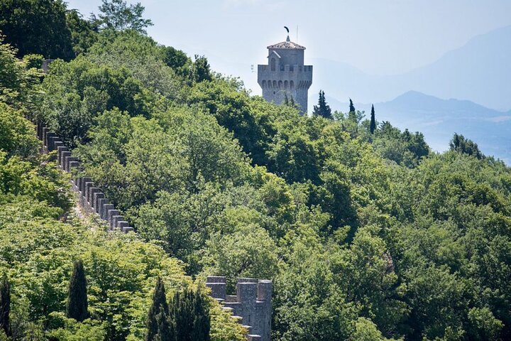 Tourist visit of the UNESCO Historic Center of San Marino