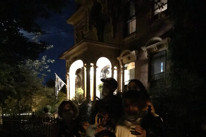 Haunted Oswego Tours