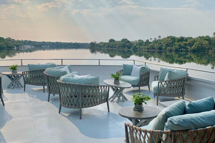 Sunset Cruise Zambezi Explorer & The Eatery Dinner (Combo)