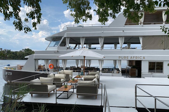Sunset Cruise Zambezi Explorer & The Eatery Dinner (Combo)