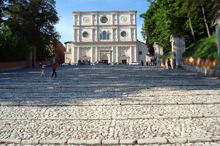 LAquila of Mysteries Private Tour