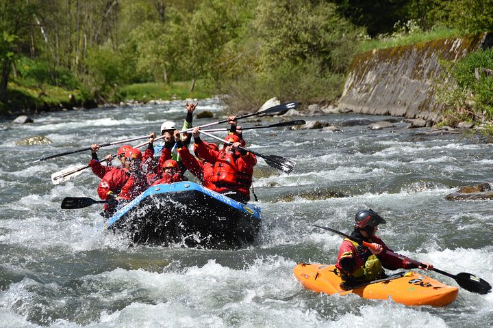 Rafting Family