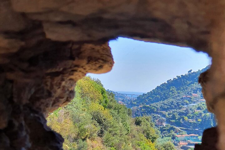 DOLCEACQUA & THE NERVIA VALLEY - The home of Rossese wine and Monet's beloved bridge