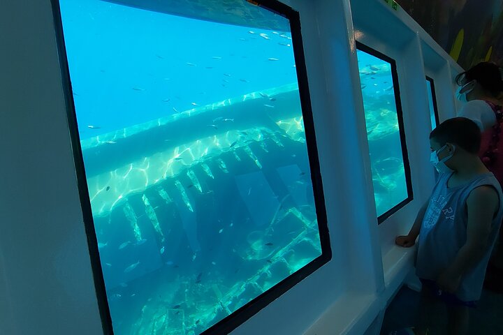 Full-Day Glass bottom Semi Submarine Cruise in Marmaris