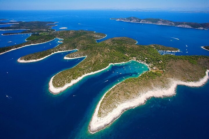 Private Blue Cave Tour from Split, Brač, Trogir and Hvar