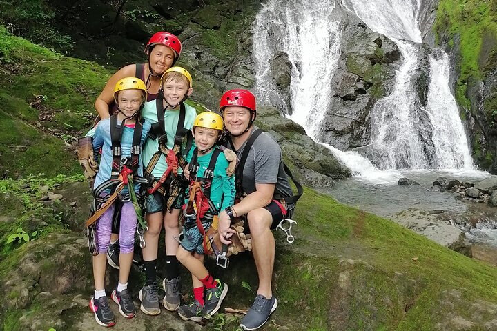 Puntarenas & Caldera Shore Excursion: 18 Waterfall Ziplines