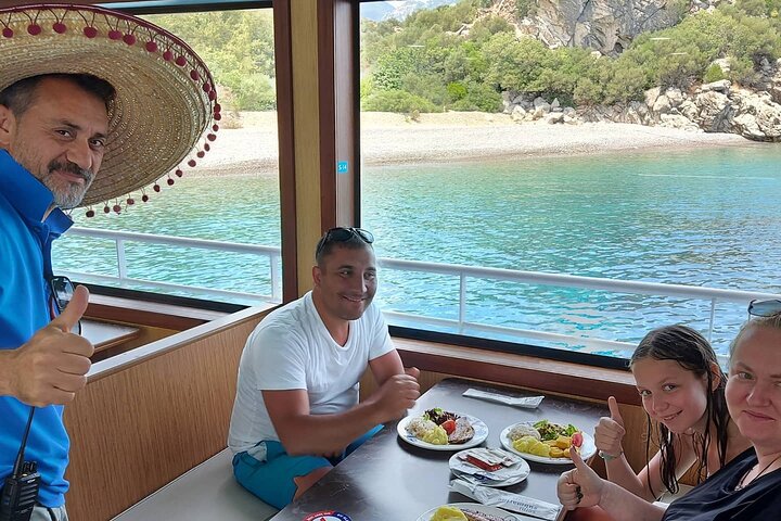 Full-Day Glass bottom Semi Submarine Cruise in Marmaris