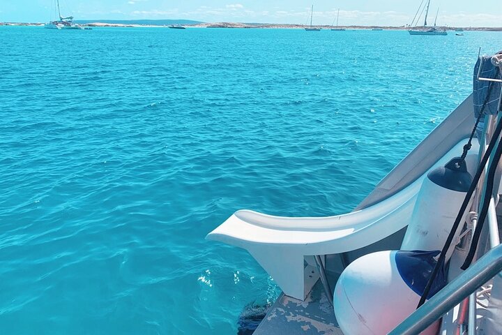 Ibiza Beach Hopping Cruise with Paddleboards, Drinks and Food 6h