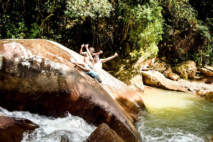 A day to enjoy nature and have an adventure in the Jordan river