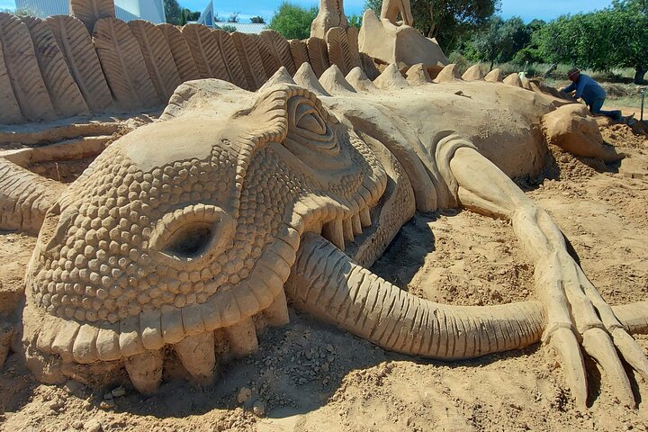 SAND CITY - A Maior Exposição de Esculturas em Areia do Mundo