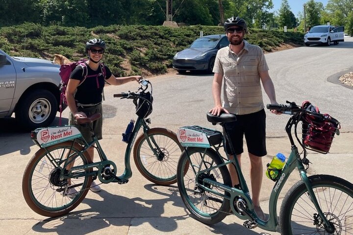 Guided E-Bike Tour in Greenville South Carolina with Brunch