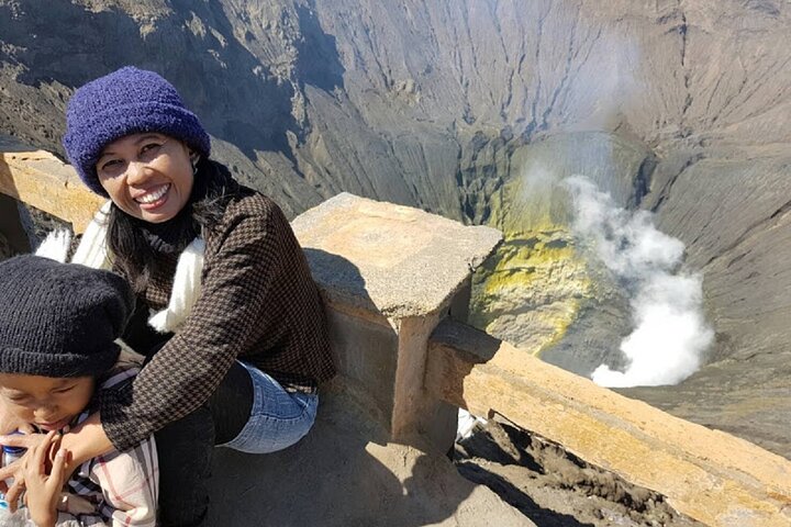 East Java Tours: 3 Days Mount Bromo & Mount Ijen Crater Tour start from Surabaya
