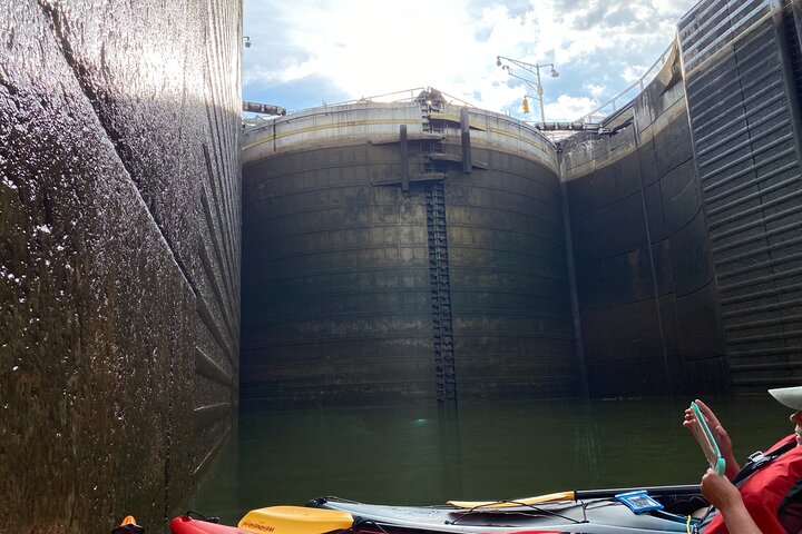 Chickamauga Dam Lock Kayak Tour by Chattanooga Guided Adventures