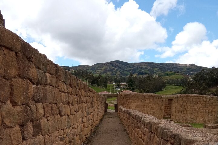 Private Tour from Cuenca to Ingapirca Ruins with Lunch