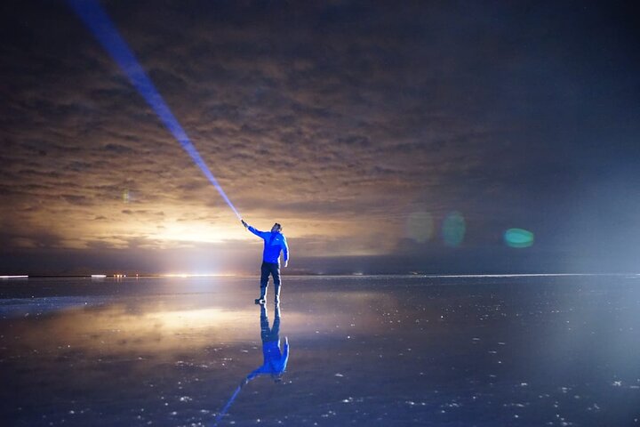 3-Days Tour to the Uyuni Salt Flat and Colored Lagoons +Sunset+Mirror Effect