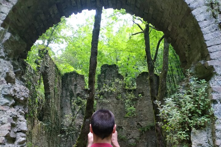 Guided visit to the magical waterfalls in the Candalla forest