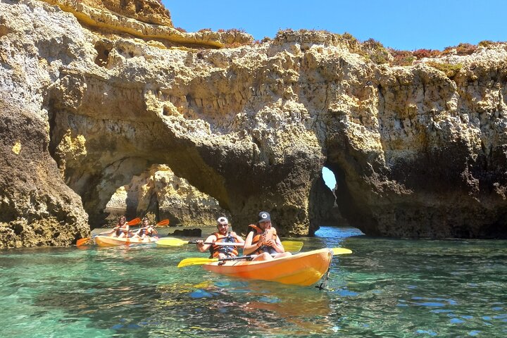 Small Group Kayak Tour to the Ponta da Piedade Caves – Lagos