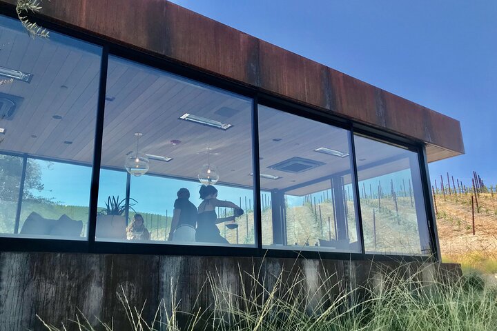 A La La Tour - Private Tour of California's Central Coast