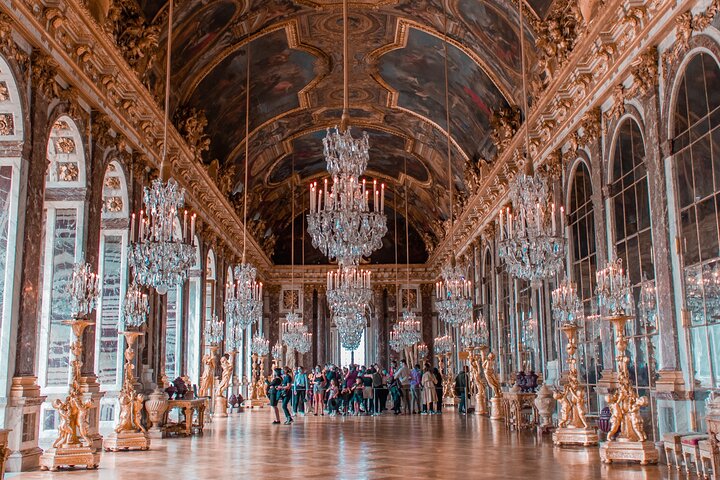 Versailles Palace Guided Tour with Full access