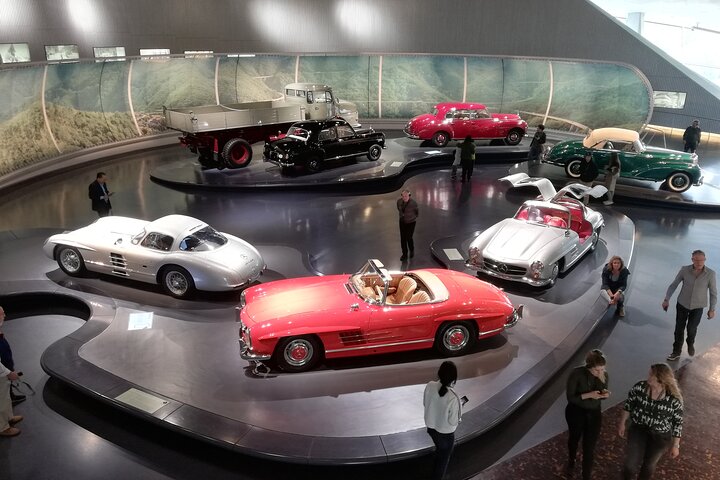 Private Multi-Day Auto Factory Tour from Munich with Hotels