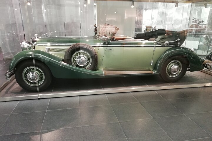Private Multi-Day Auto Factory Tour from Munich with Hotels
