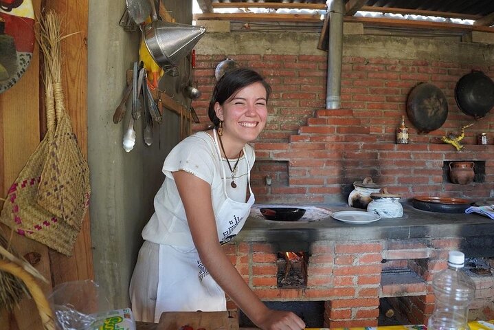 Oaxaca cooking: mole & tortilla class, market tour & mezcalitas