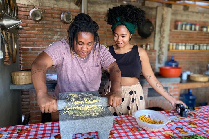 Oaxaca cooking: mole & tortilla class, market tour & mezcalitas