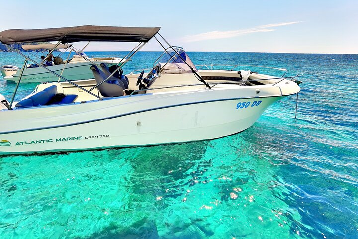 Small Group Blue Cave and Sunj Beach Boat Tour from Dubrovnik
